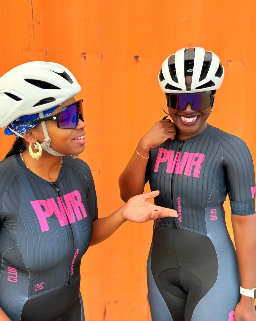 Skinsuit side detail